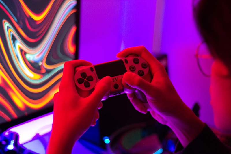 Playing with a game controller